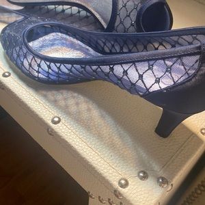 Women’s Jamie Navy Saba Mesh  9.5